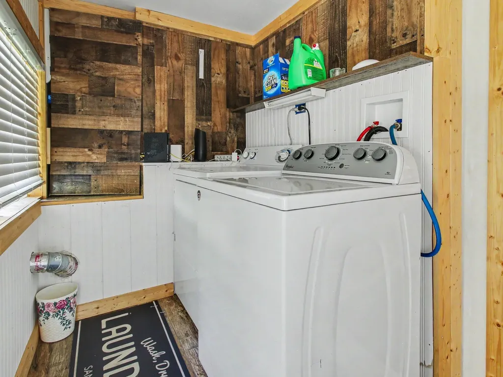 1799 W Sunset Drive Gerrish Township MI 48653