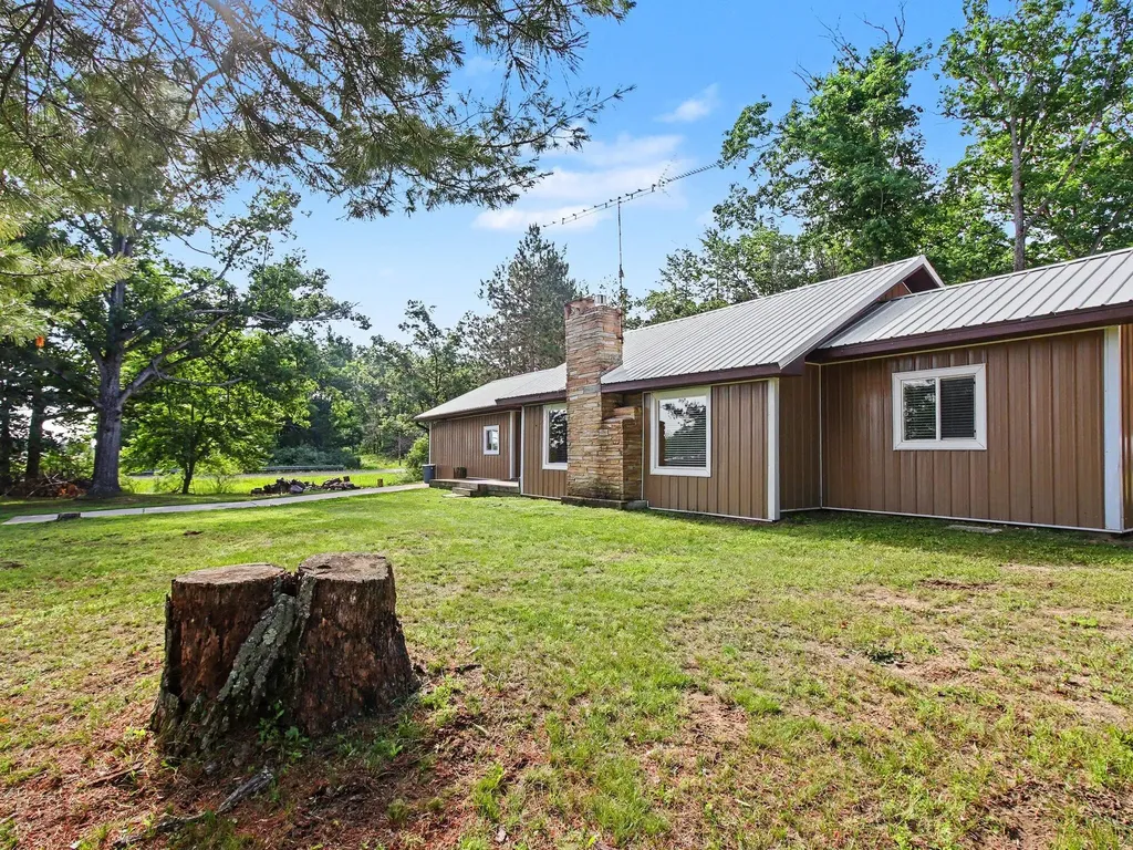 1799 W Sunset Drive Gerrish Township MI 48653