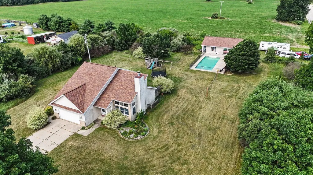 13575 Shaner Avenue NE Nelson Township MI 49319