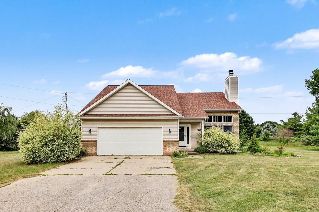 13575 Shaner Avenue NE Nelson Township MI 49319
