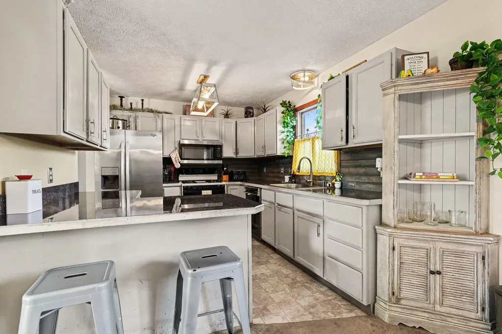 13575 Shaner Avenue NE Nelson Township MI 49319