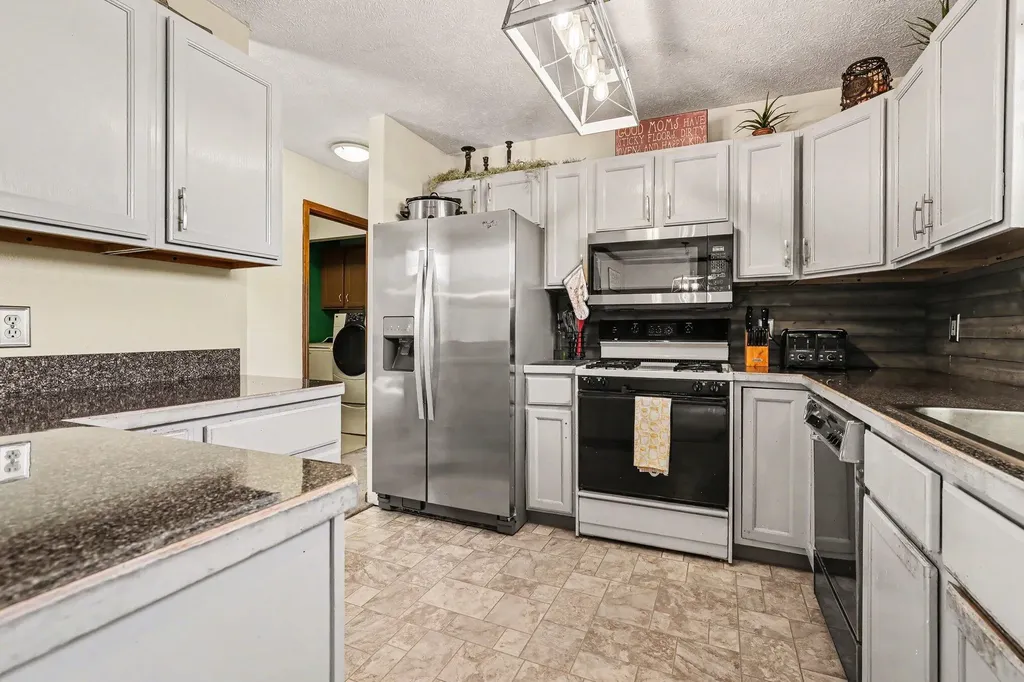 13575 Shaner Avenue NE Nelson Township MI 49319