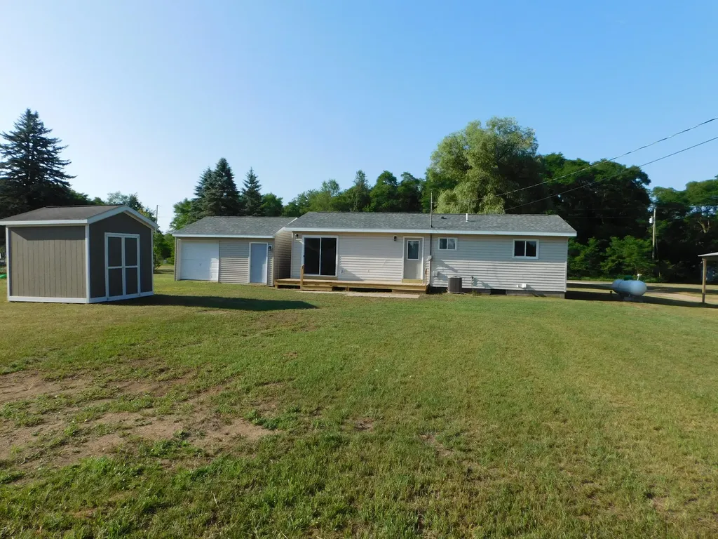 8570 E Hawley Road Newfield Township MI 49421