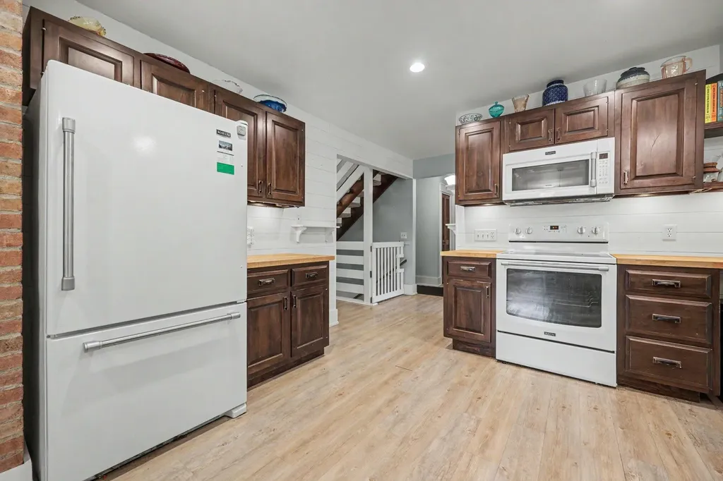 608 Arboretum Drive Fremont City MI 49412