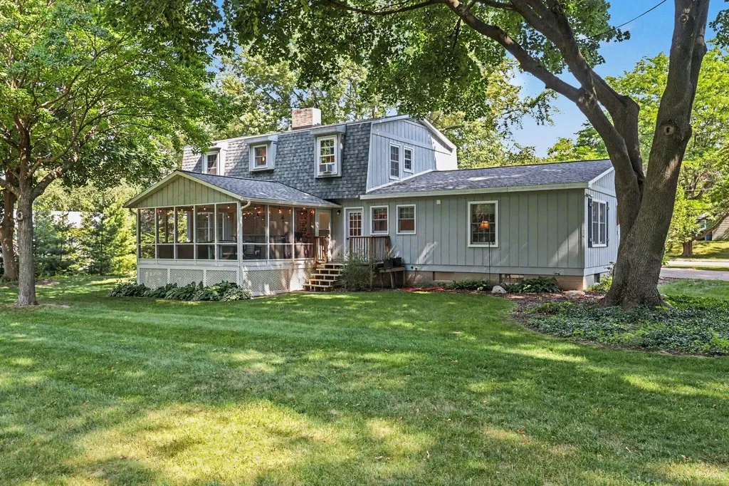 608 Arboretum Drive Fremont City MI 49412