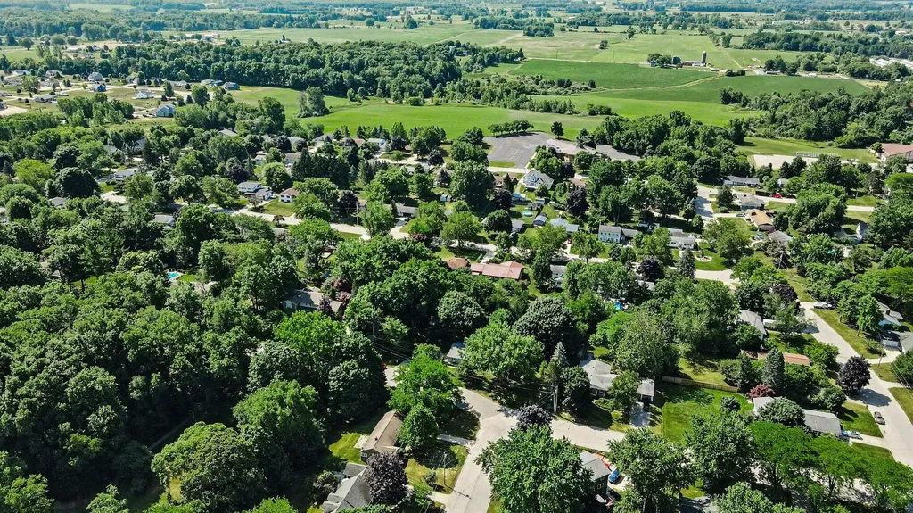608 Arboretum Drive Fremont City MI 49412