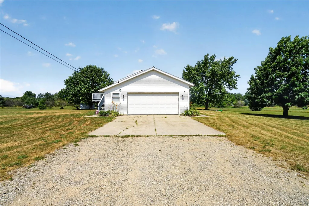 14777 Wabasis Avenue NE Spencer Township MI 49319