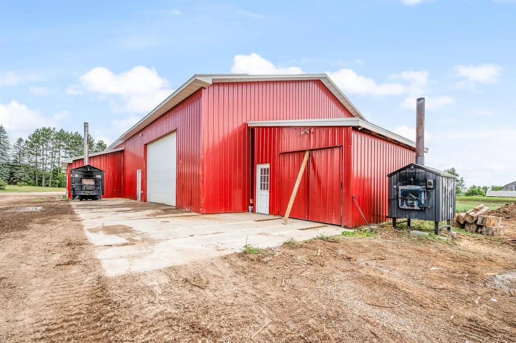 22865 20 Mile Road Burdell Township MI 49688