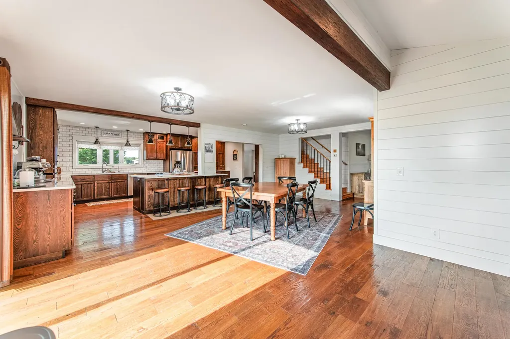 22865 20 Mile Road Burdell Township MI 49688
