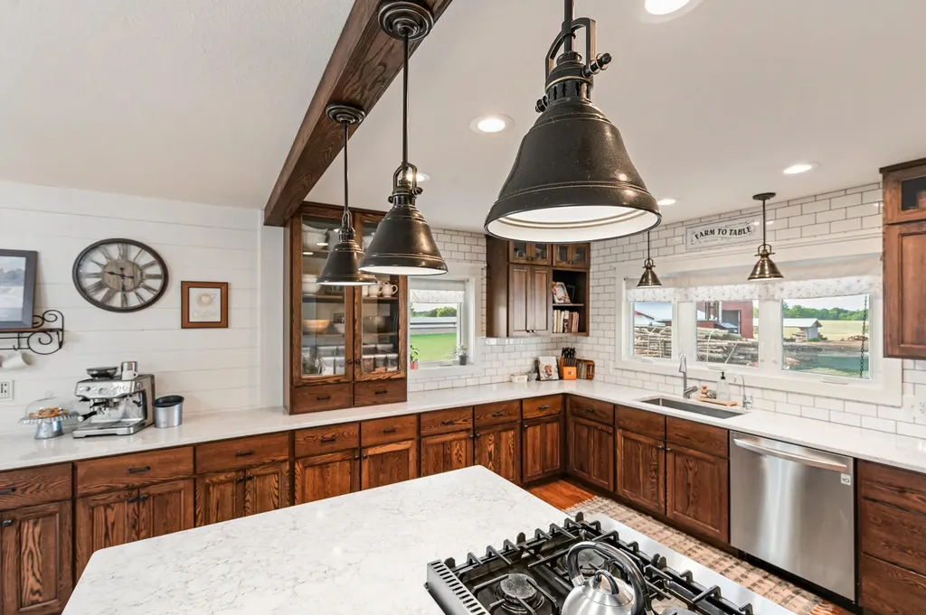 22865 20 Mile Road Burdell Township MI 49688