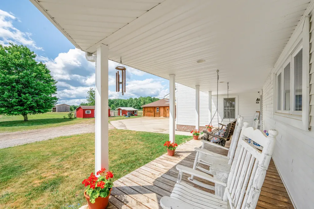 22865 20 Mile Road Burdell Township MI 49688