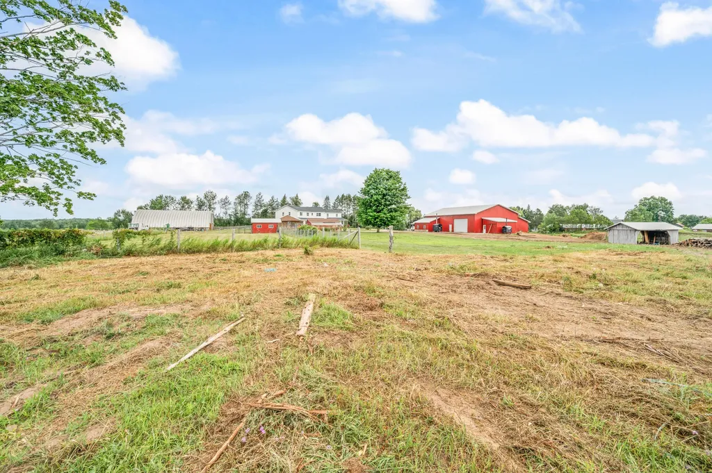 22865 20 Mile Road Burdell Township MI 49688