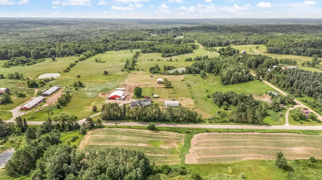 22865 20 Mile Road Burdell Township MI 49688