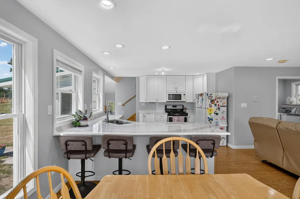 12423 20th Avenue N Middle Branch Township MI 49665
