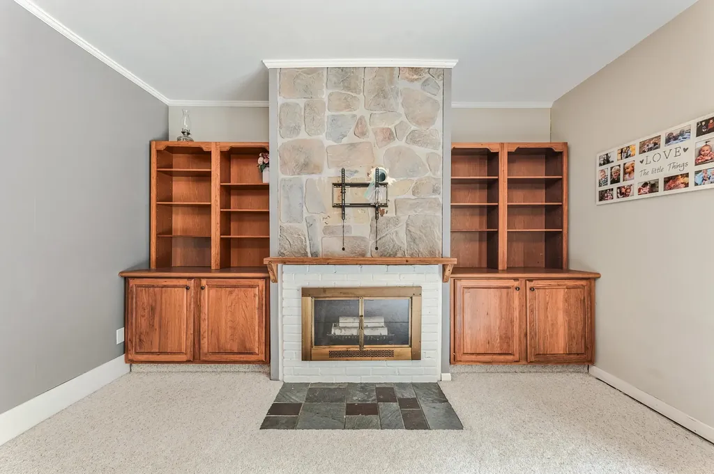 14190 Oak Hollow Drive Big Rapids Charter Township MI 49307