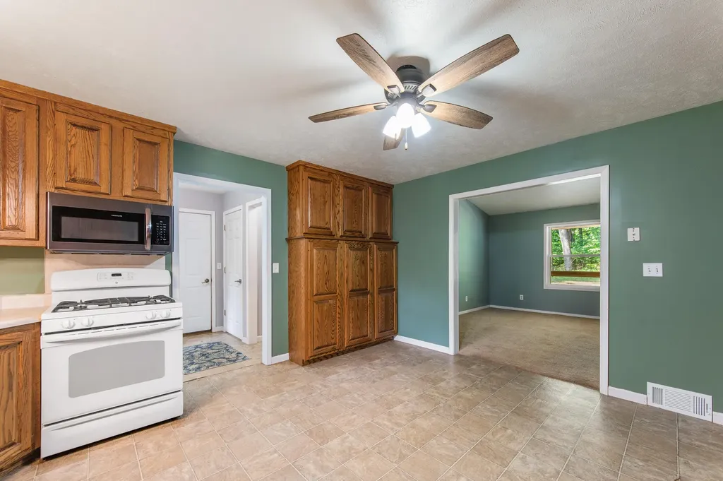 7975 110th Avenue Osceola Township MI 49631