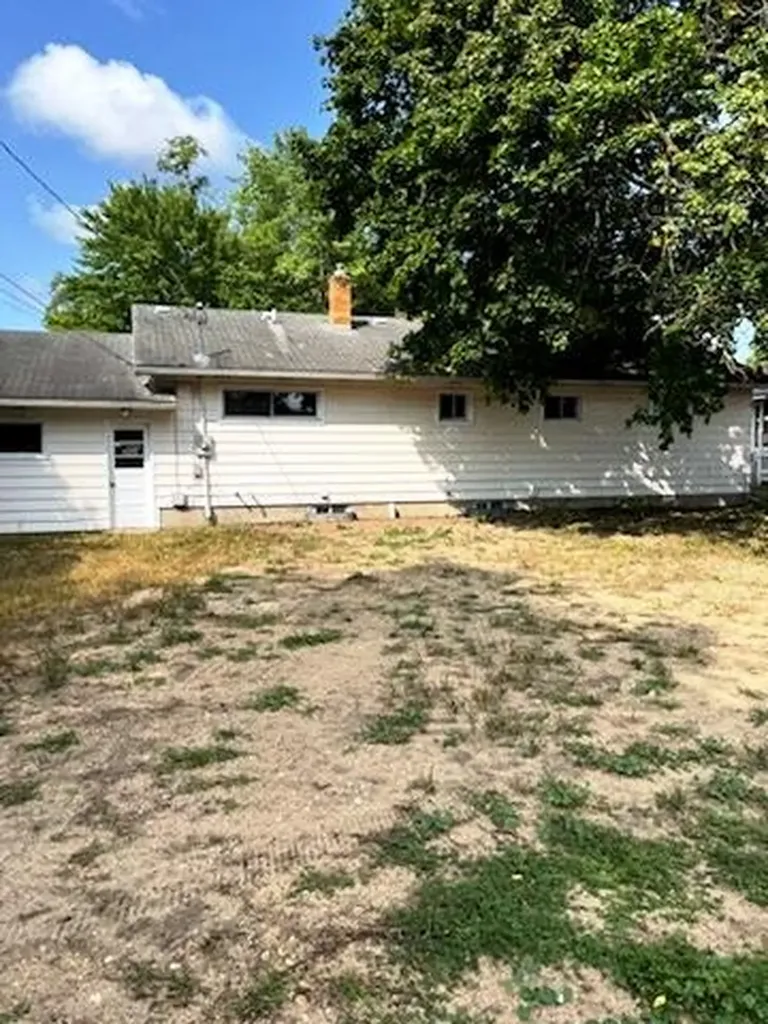 222 N 3rd Avenue Big Rapids City MI 49307