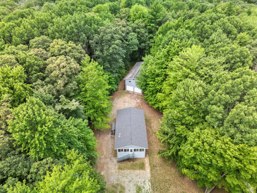 3283 S Spruce Avenue Everett Township MI 49349