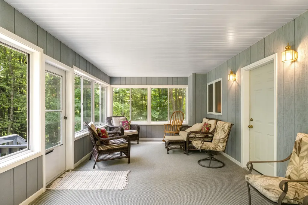 3283 S Spruce Avenue Everett Township MI 49349
