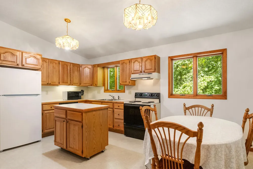 3283 S Spruce Avenue Everett Township MI 49349