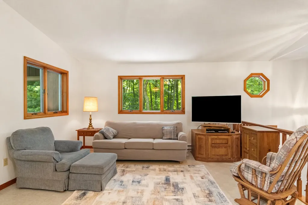 3283 S Spruce Avenue Everett Township MI 49349