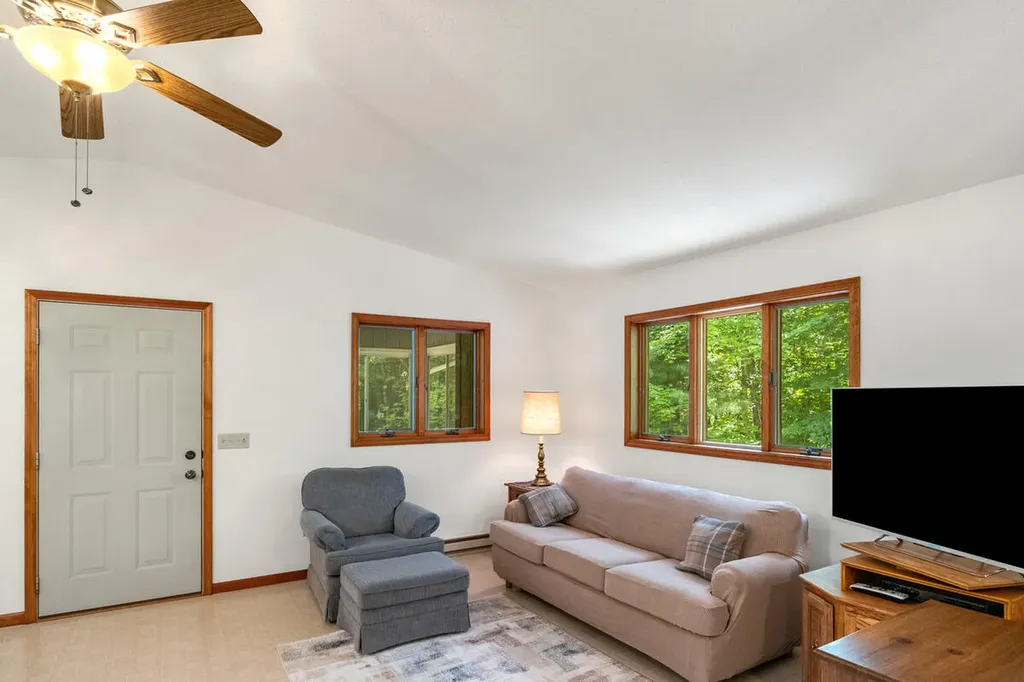 3283 S Spruce Avenue Everett Township MI 49349