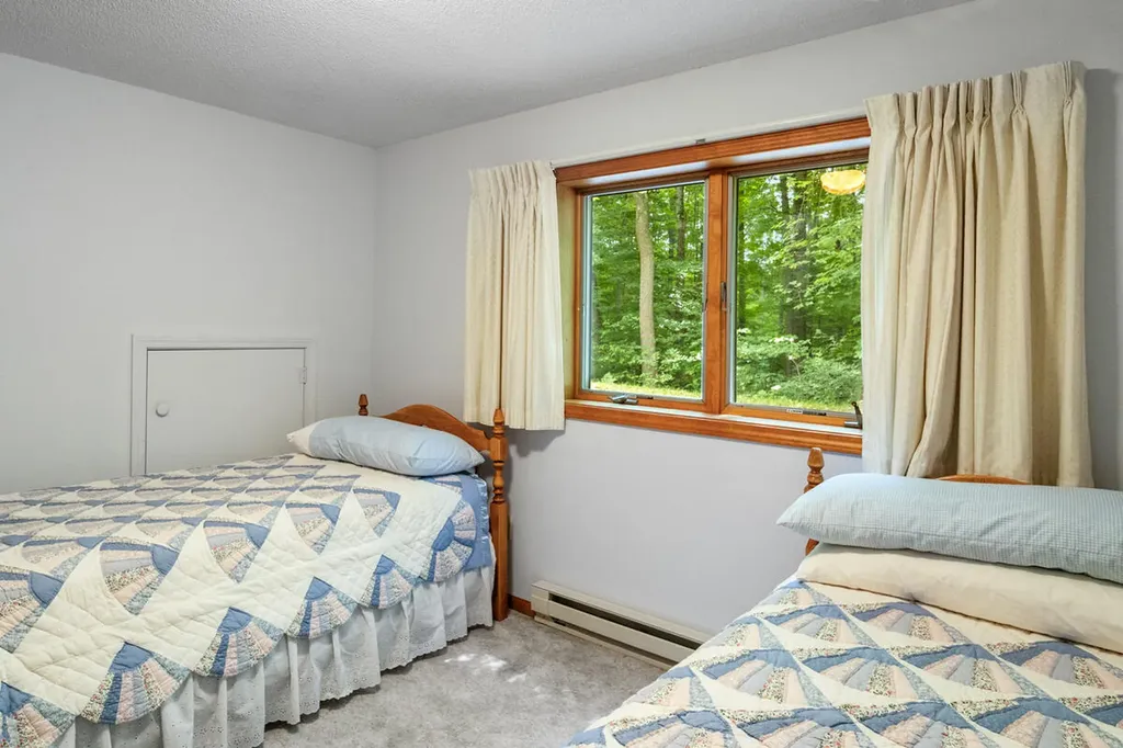 3283 S Spruce Avenue Everett Township MI 49349