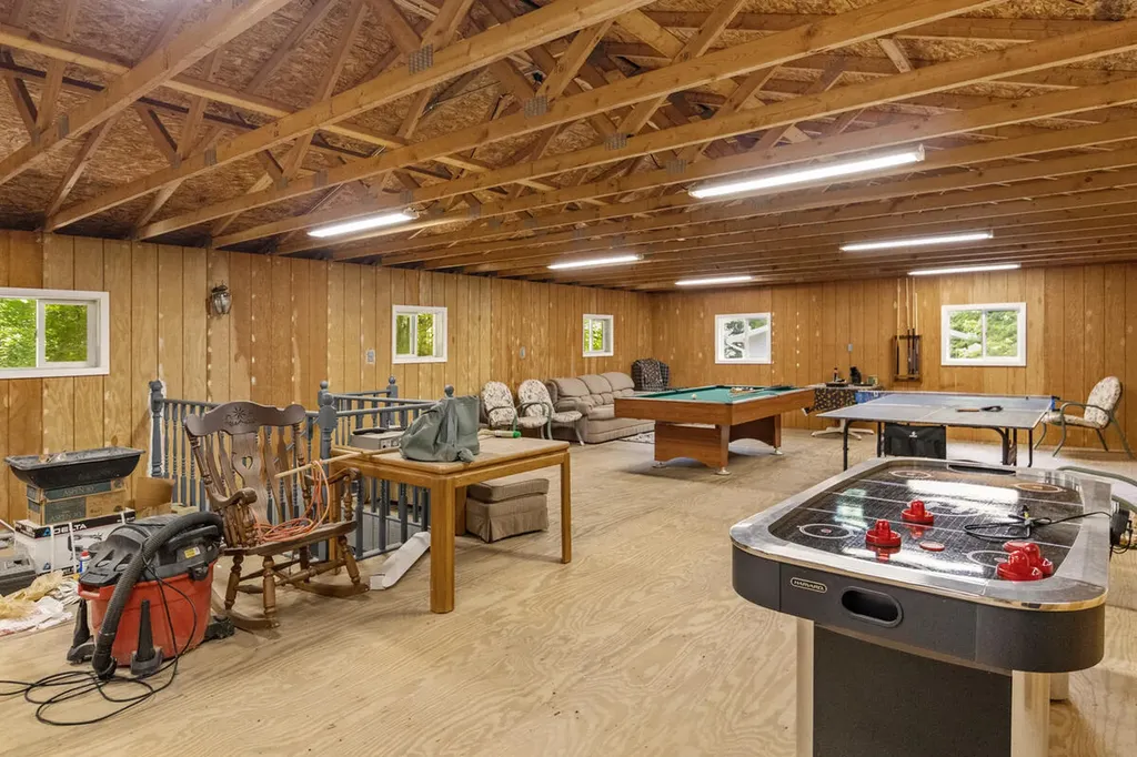 3283 S Spruce Avenue Everett Township MI 49349