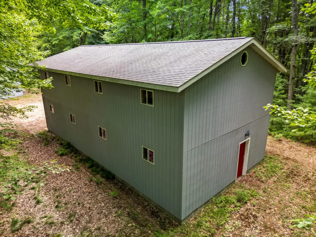 3283 S Spruce Avenue Everett Township MI 49349