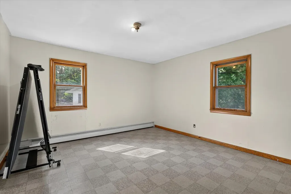 2610 S Shore Drive Crystal Township MI 48818