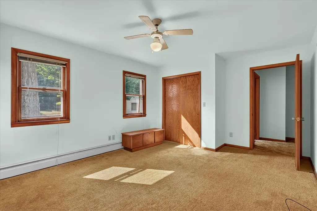 2610 S Shore Drive Crystal Township MI 48818