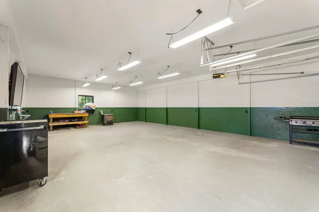 20290 11 Mile Road Lincoln Township MI 49655