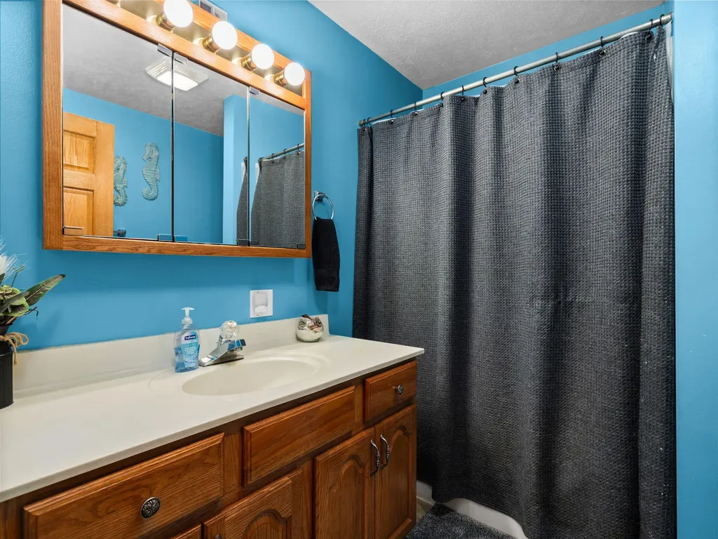 7485 E Tucker Lake Lane Big Prairie Township MI 49337
