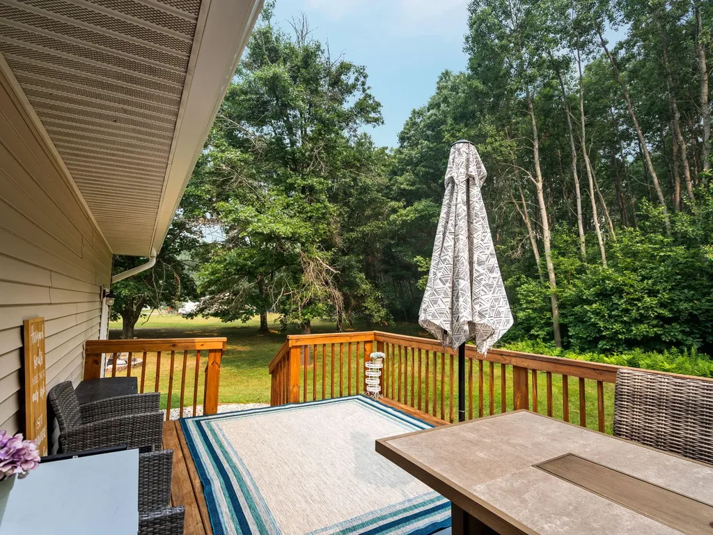 7485 E Tucker Lake Lane Big Prairie Township MI 49337