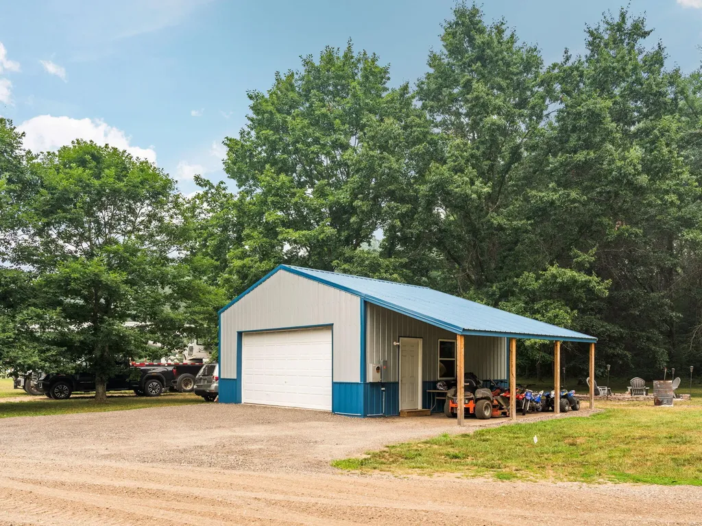 7485 E Tucker Lake Lane Big Prairie Township MI 49337
