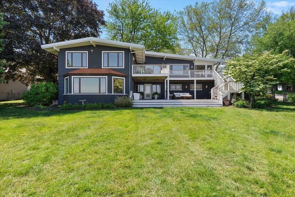 437 Graafschap Road Holland City MI 49423