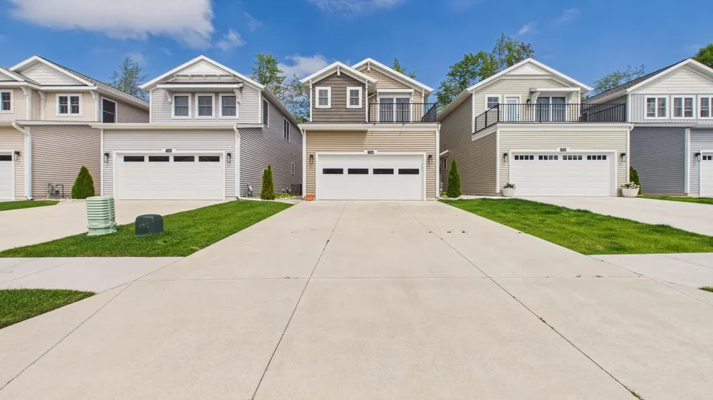 7248 Atwater Drive Norton Shores City MI 49456