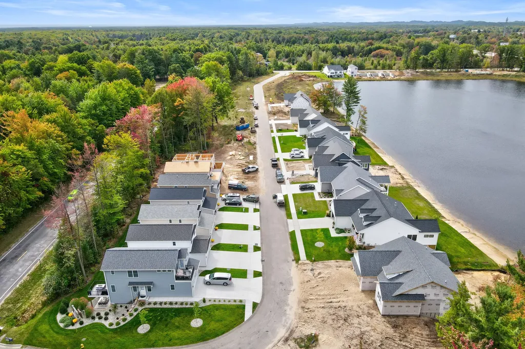 7248 Atwater Drive Norton Shores City MI 49456