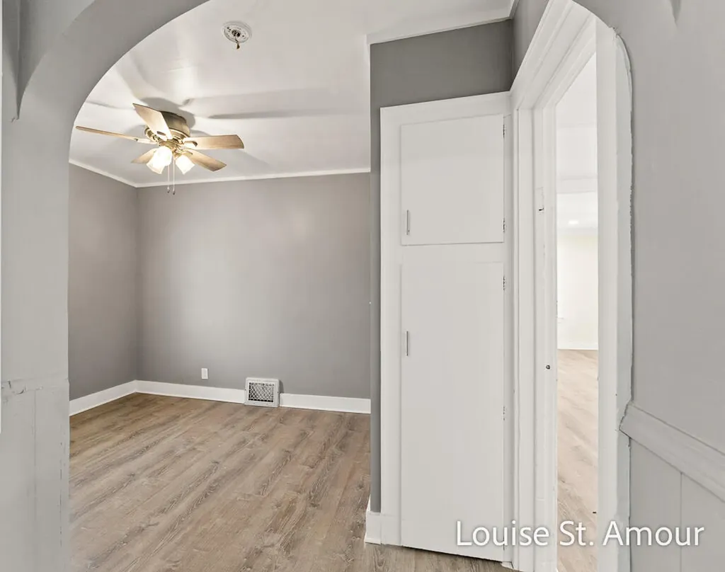 436 Catawba Avenue Muskegon City MI 49442
