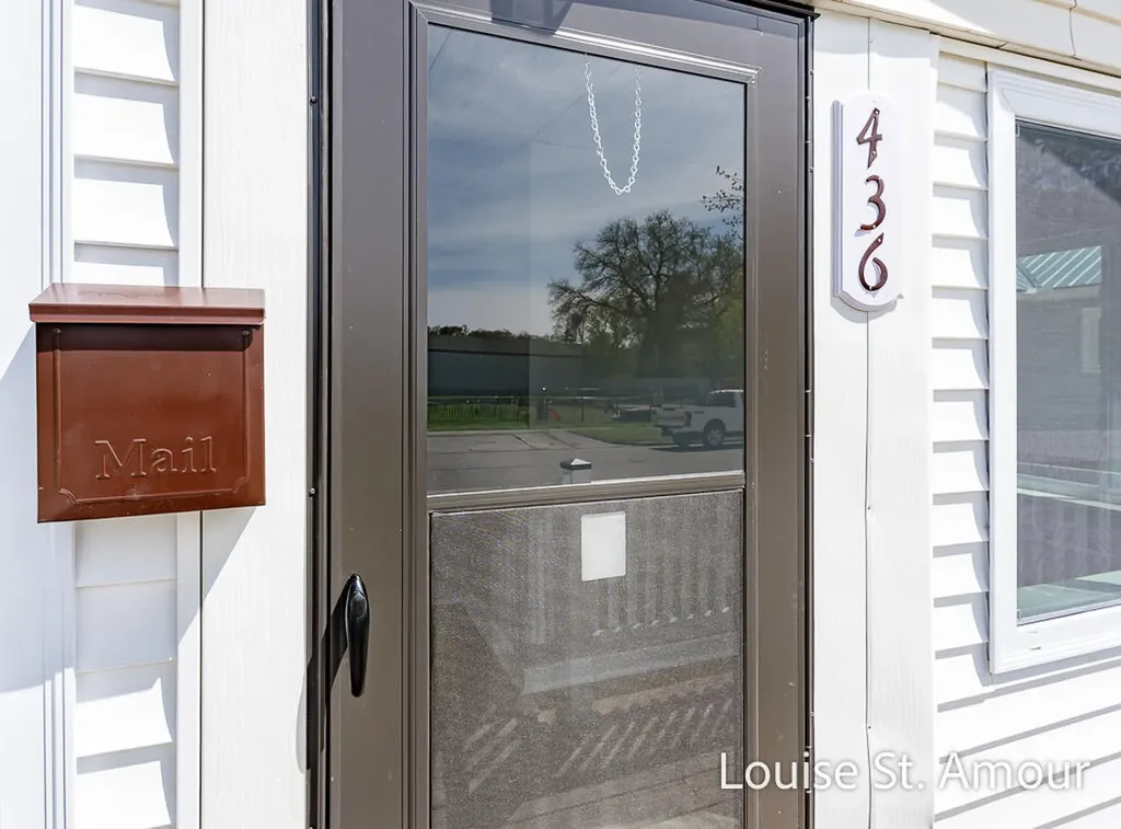 436 Catawba Avenue Muskegon City MI 49442