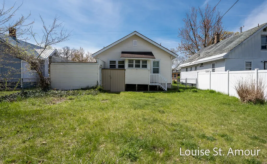 436 Catawba Avenue Muskegon City MI 49442