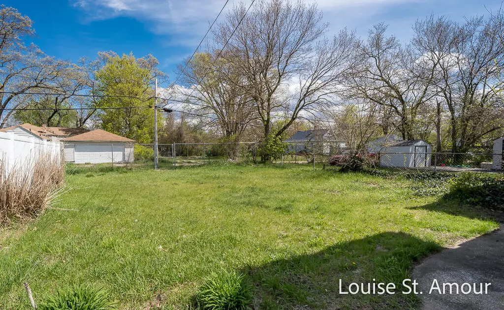 436 Catawba Avenue Muskegon City MI 49442