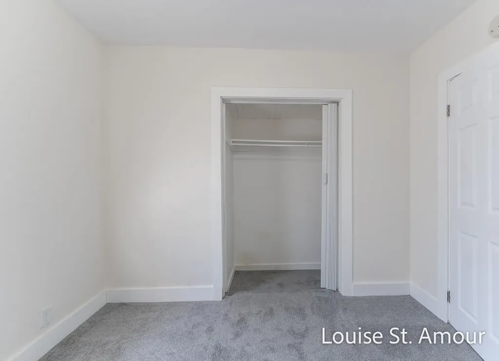 436 Catawba Avenue Muskegon City MI 49442