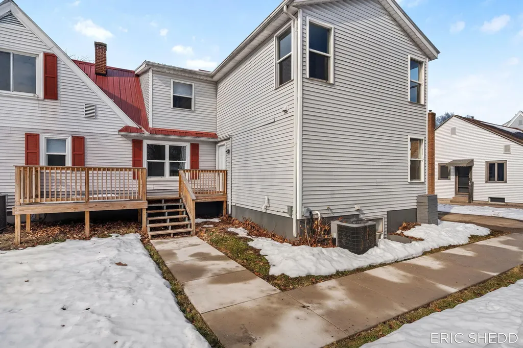 631 3 Mile Road NE Grand Rapids City MI 49505