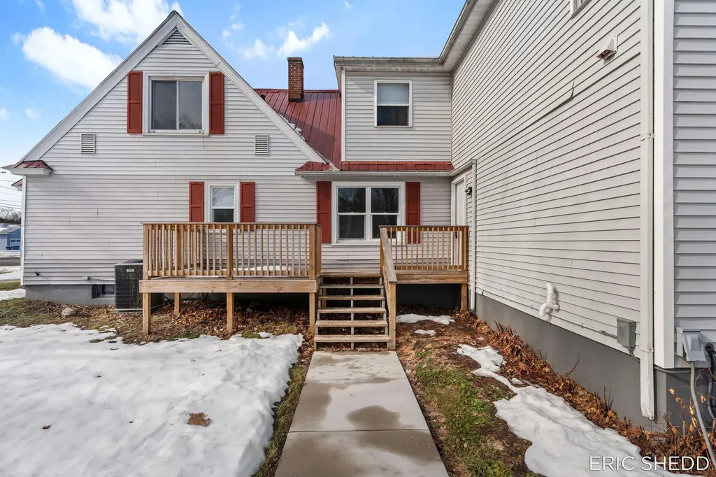 631 3 Mile Road NE Grand Rapids City MI 49505