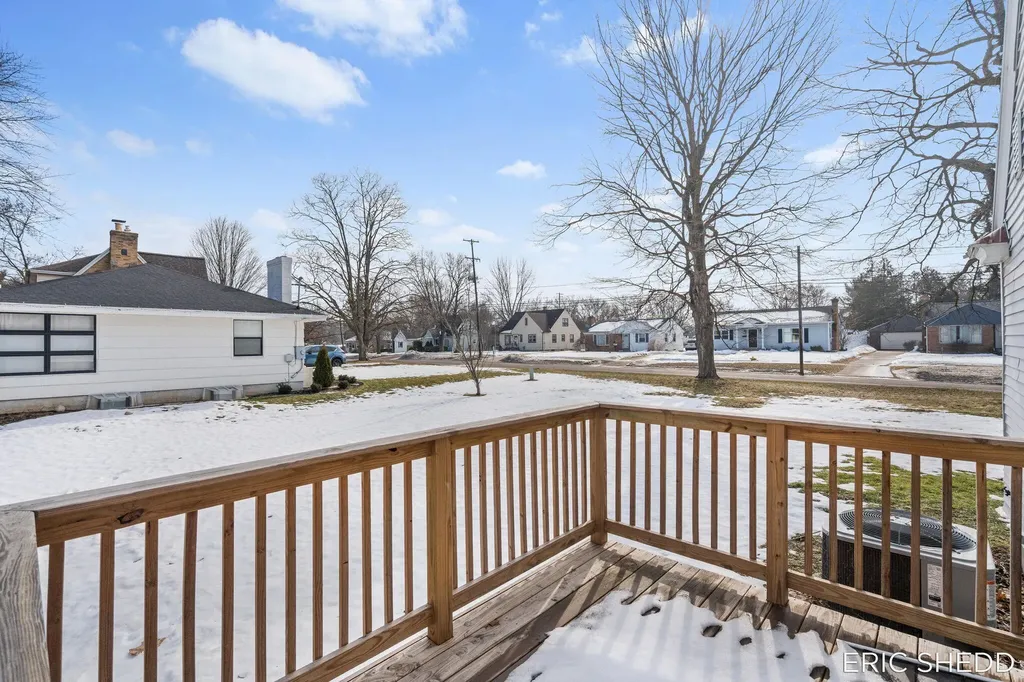 631 3 Mile Road NE Grand Rapids City MI 49505