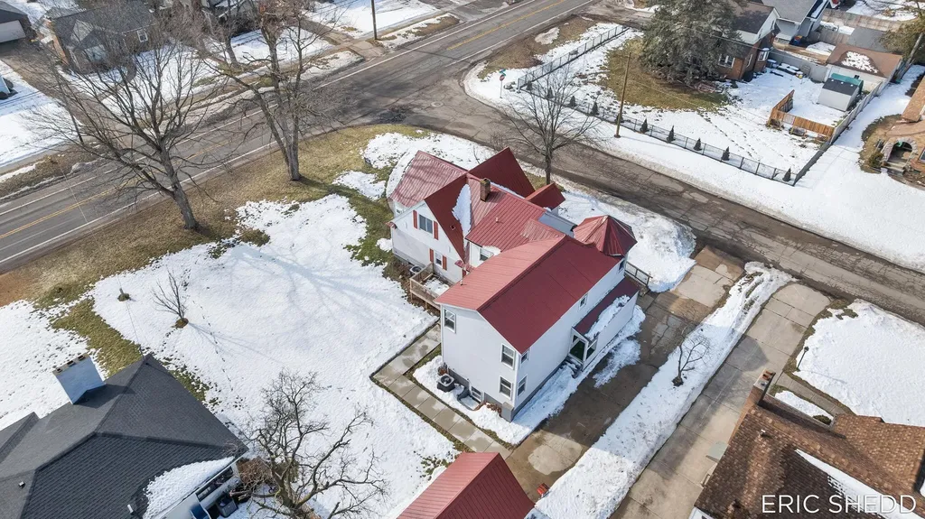 631 3 Mile Road NE Grand Rapids City MI 49505