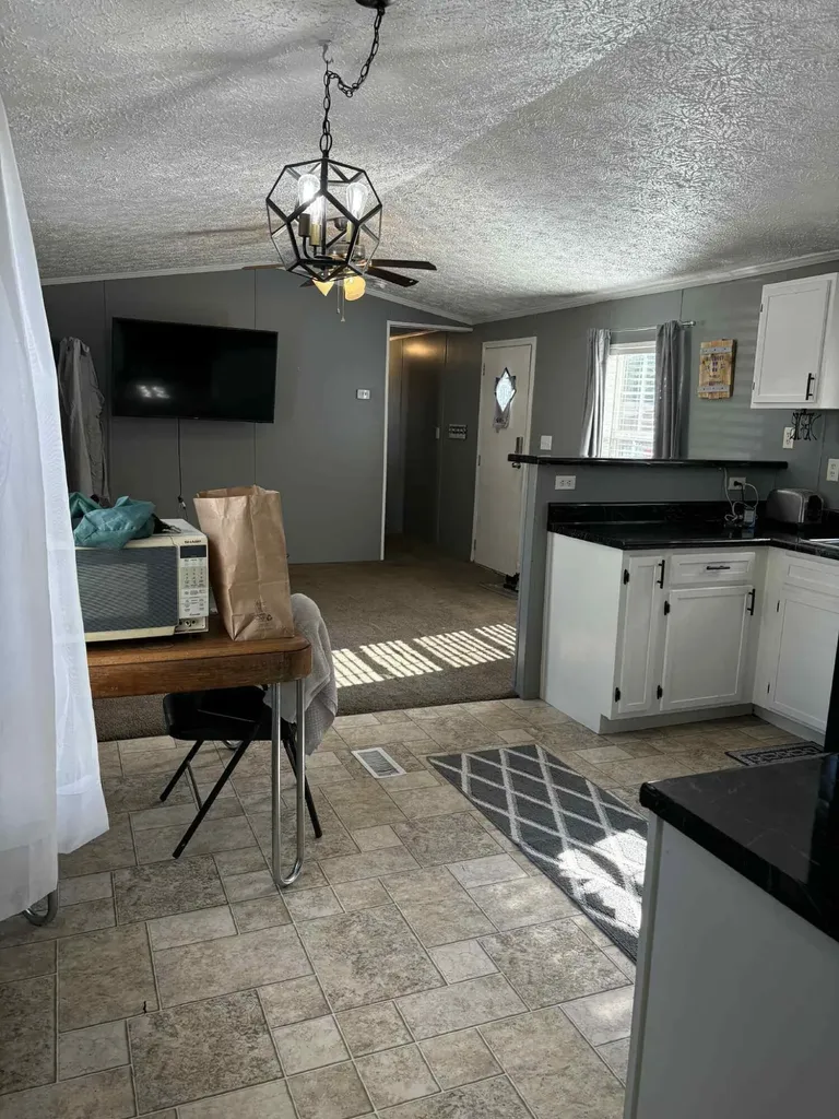 1418 Saskatoon Avenue Norton Shores City MI 49444