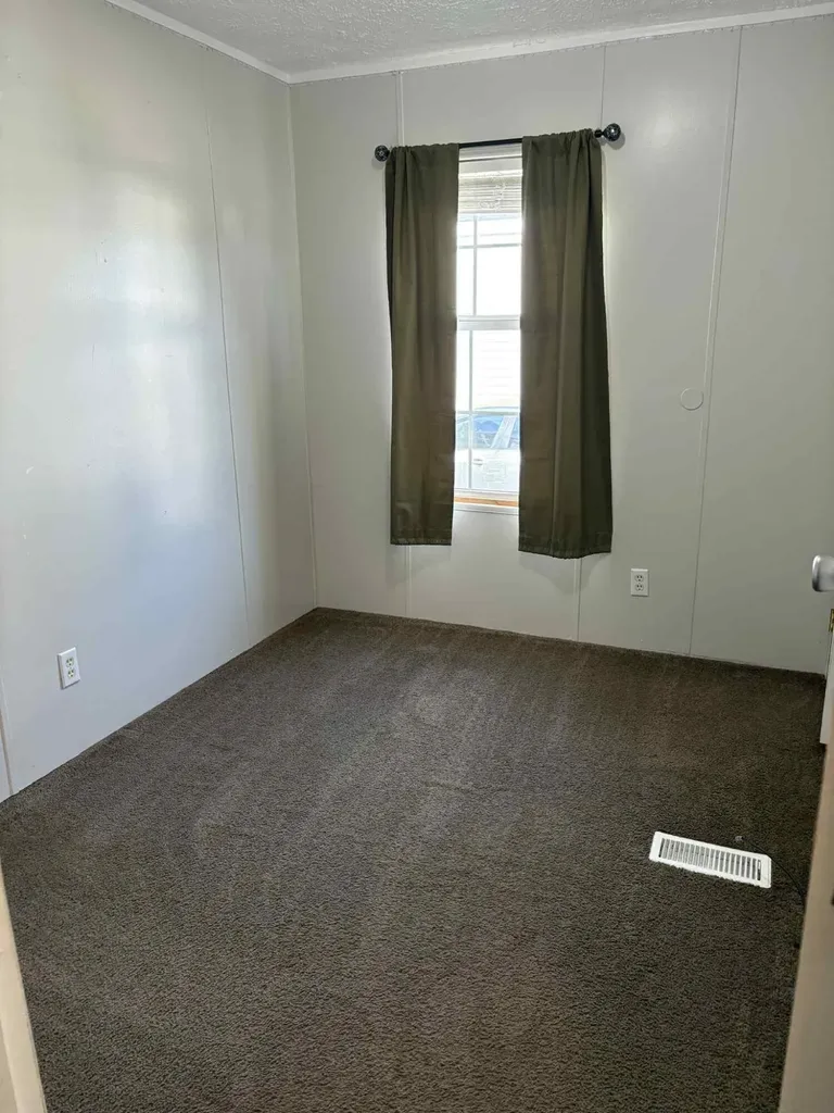 1418 Saskatoon Avenue Norton Shores City MI 49444