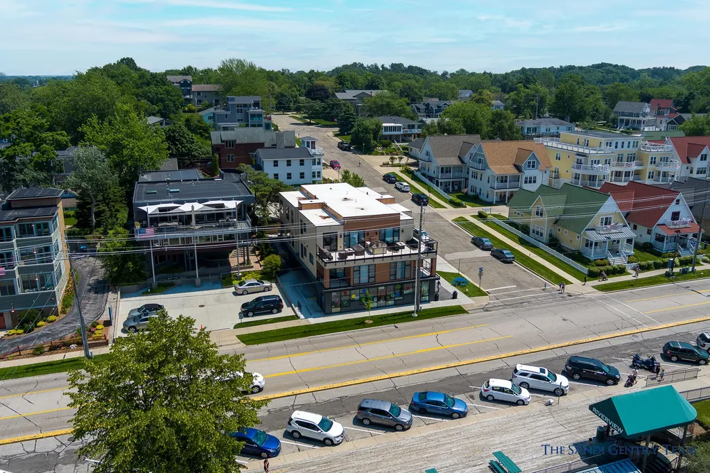 218 S Harbor Drive Grand Haven City MI 49417